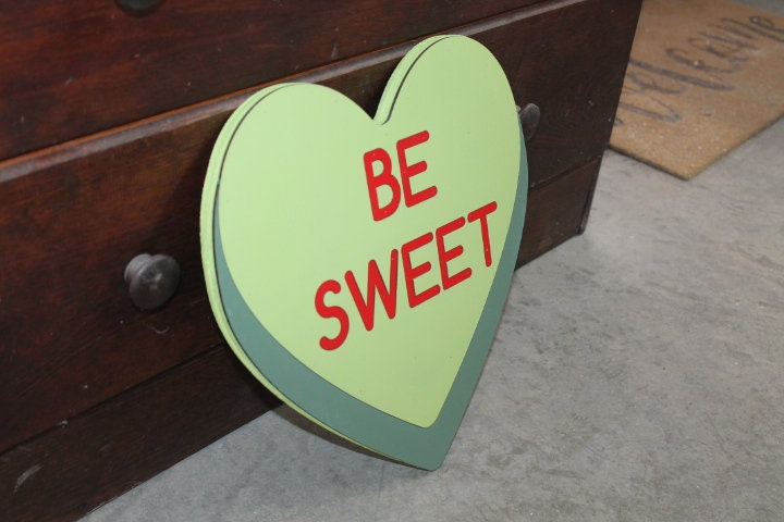 Wooden Be Sweet Green Candy Conversation Heart Cutout Valentines Day Gift Photography Prop Handmade Homedecor Raised 3D Sign Wall Art