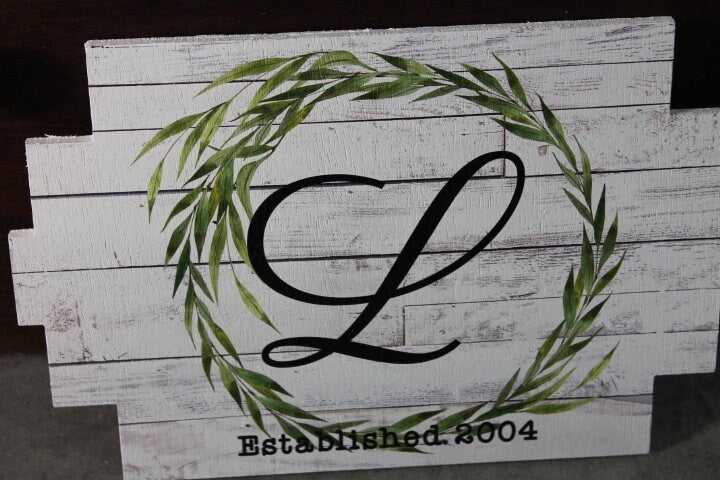 Wreath Pallet Monogram Wood grain Established Gift Wedding Anniversary Letter Last Name rustic White Wood Printed Personalized Wall Art