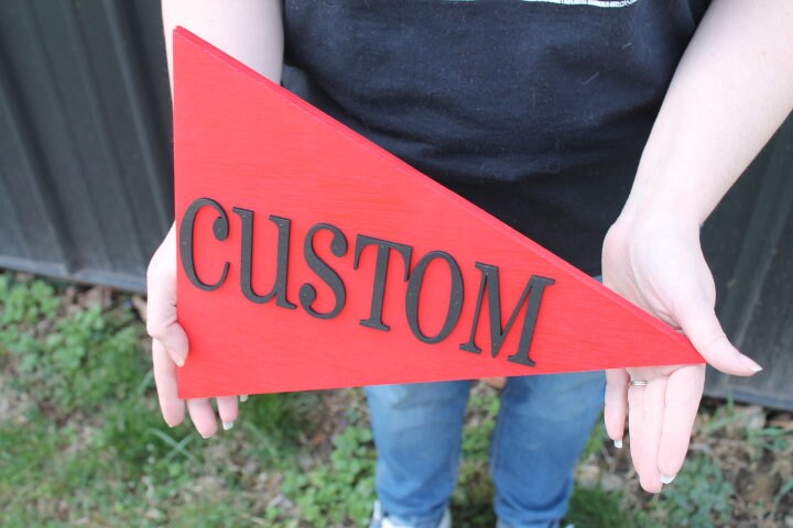 Custom Sports Team Pennant School Memorabilia Spirit Colors Wooden Flag Banner Pendant Handmade 3D Layered Unframed Pennon Championship