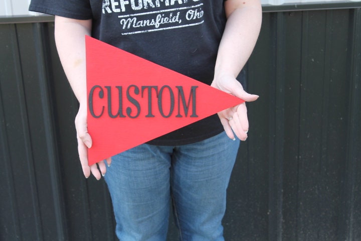 Custom Sports Team Pennant School Memorabilia Spirit Colors Wooden Flag Banner Pendant Handmade 3D Layered Unframed Pennon Championship