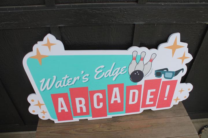 Custom Contour Arcade Bowling Game Family Fun Center Color Textured Rectangle Weatherproof Sign Pvc Plastic