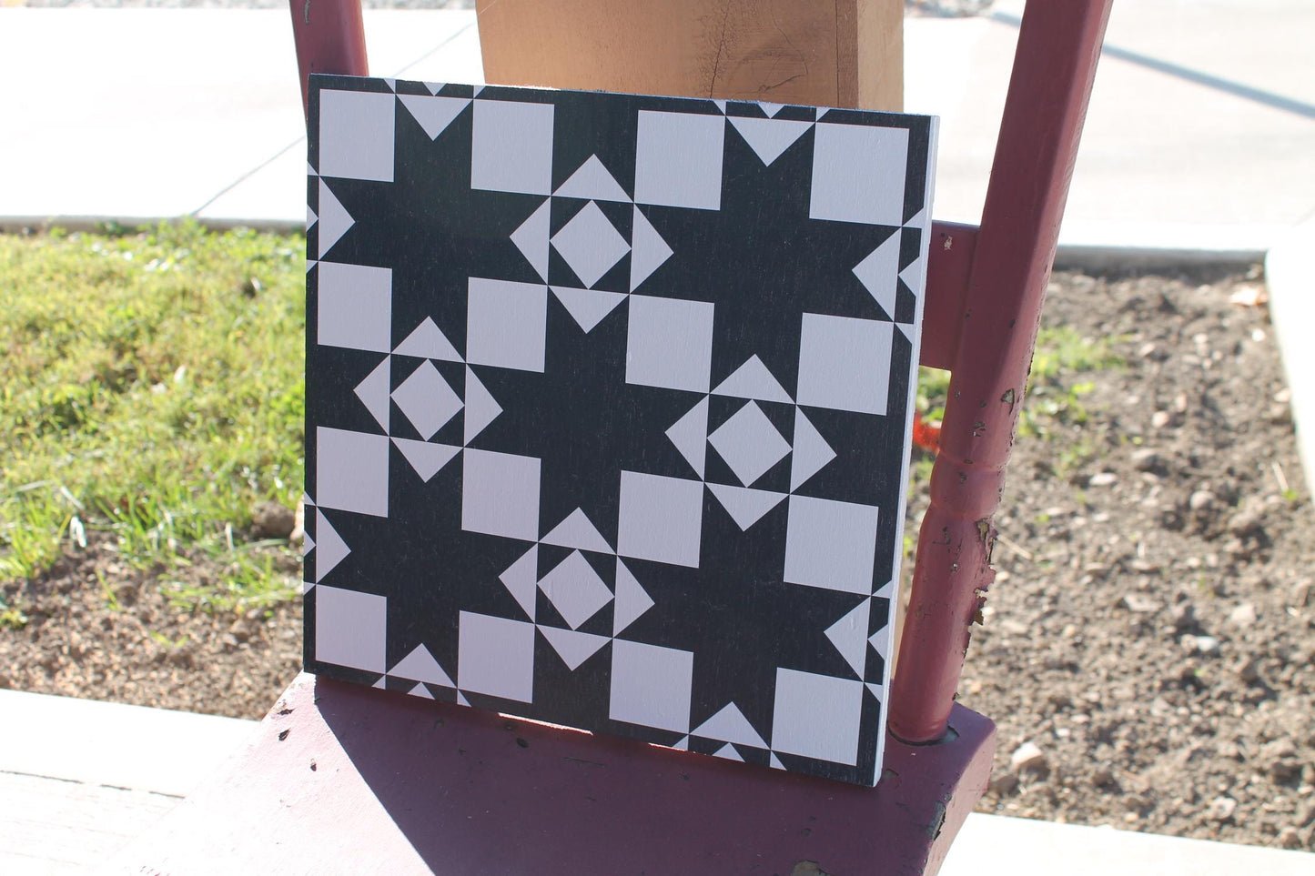 Western Barn Quilt Window Hanging Decorative UV Wood Sign Cute Country Signage Square Geometric Triangle Black and White PVC Outdoor