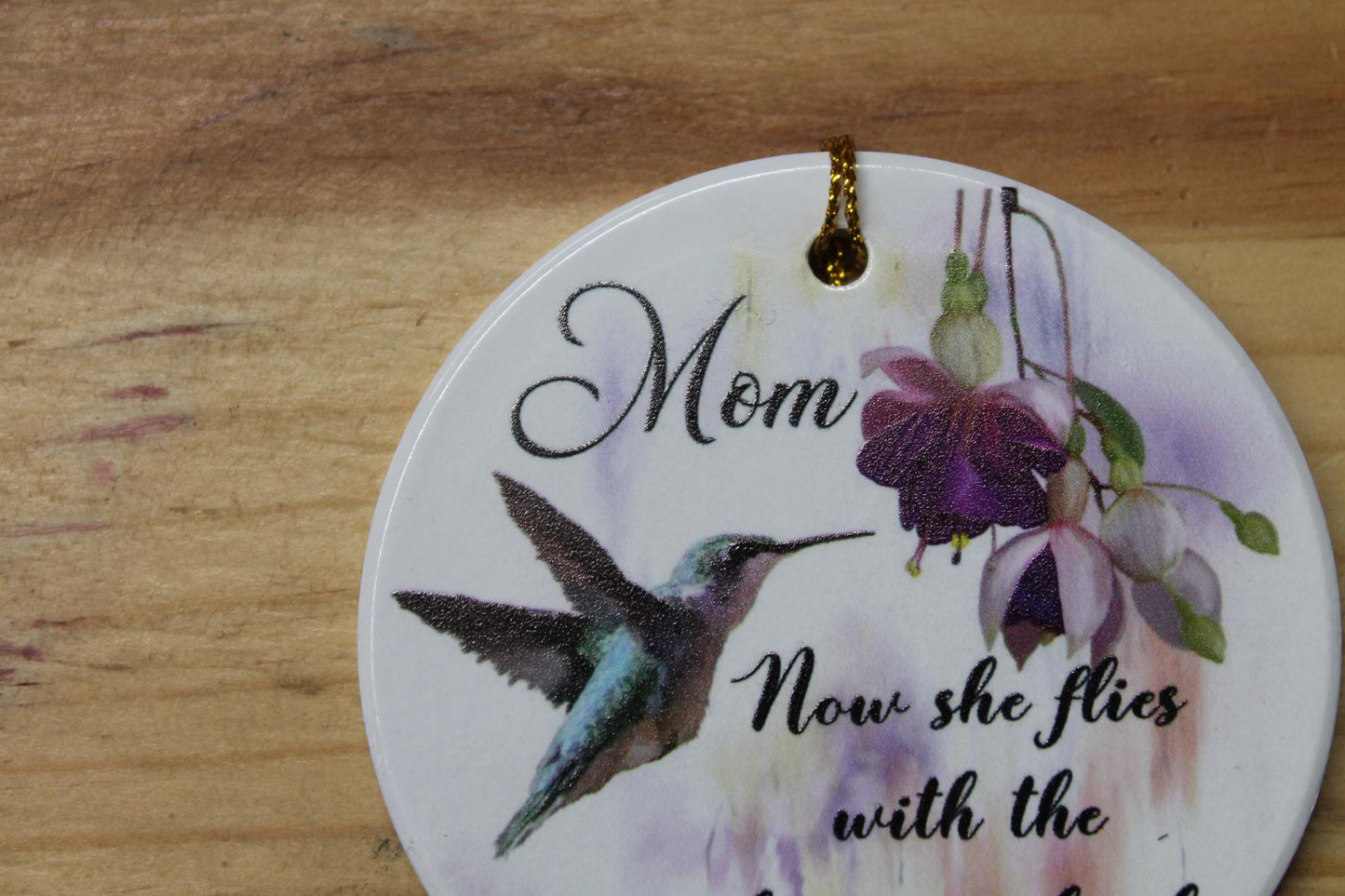 Mom Now She Flys With The Hummingbirds Ceramic Memorial Ornament Decor Floral Memories Gifts Cute Mother Day Hanging Circle Heaven