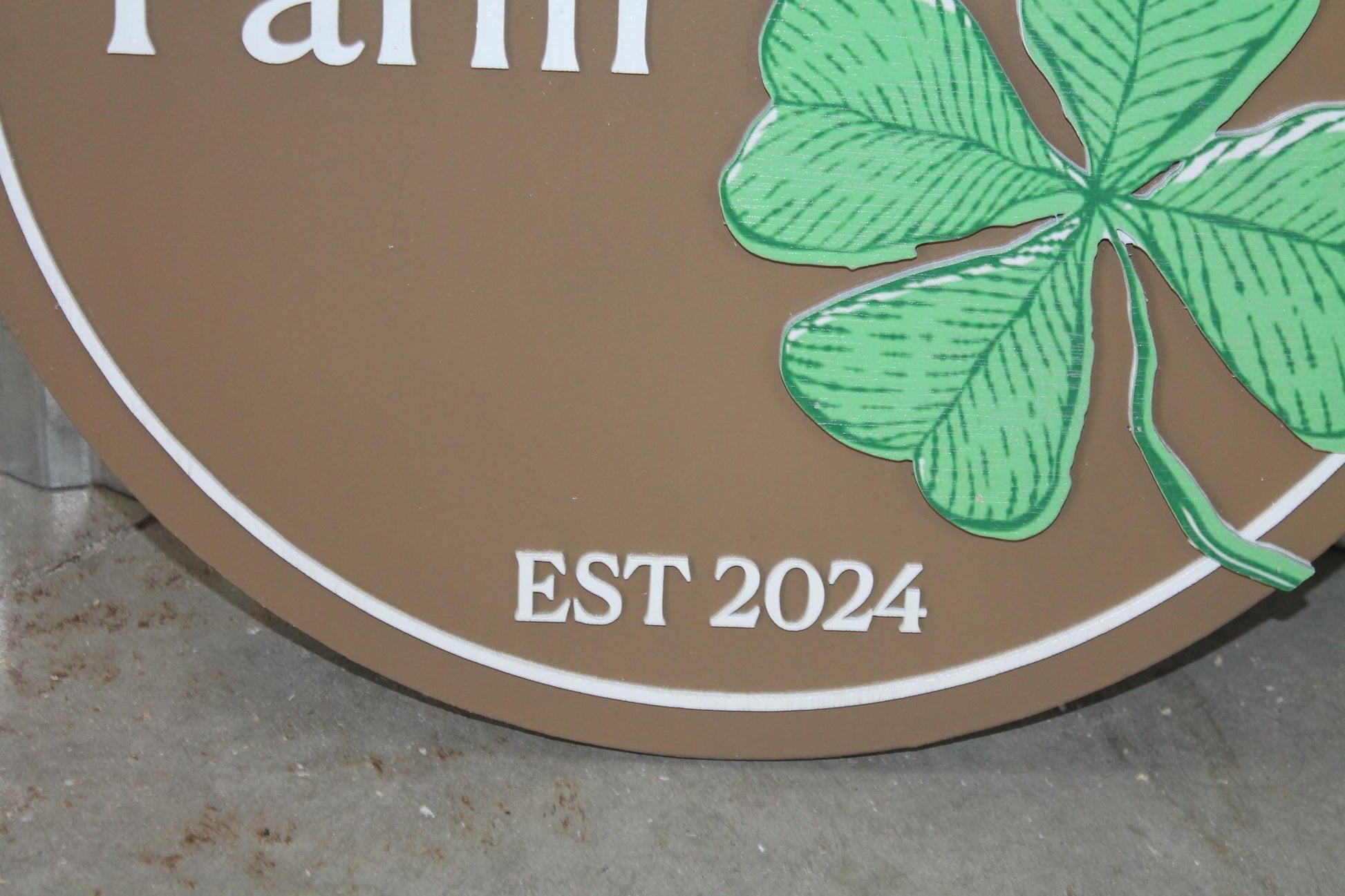 Handmade Custom Family Farm Wood Sign Your Logo Personalized Hanging Raised Letters Round Printed Image Shamrock St.Patrick Holiday Seasonal