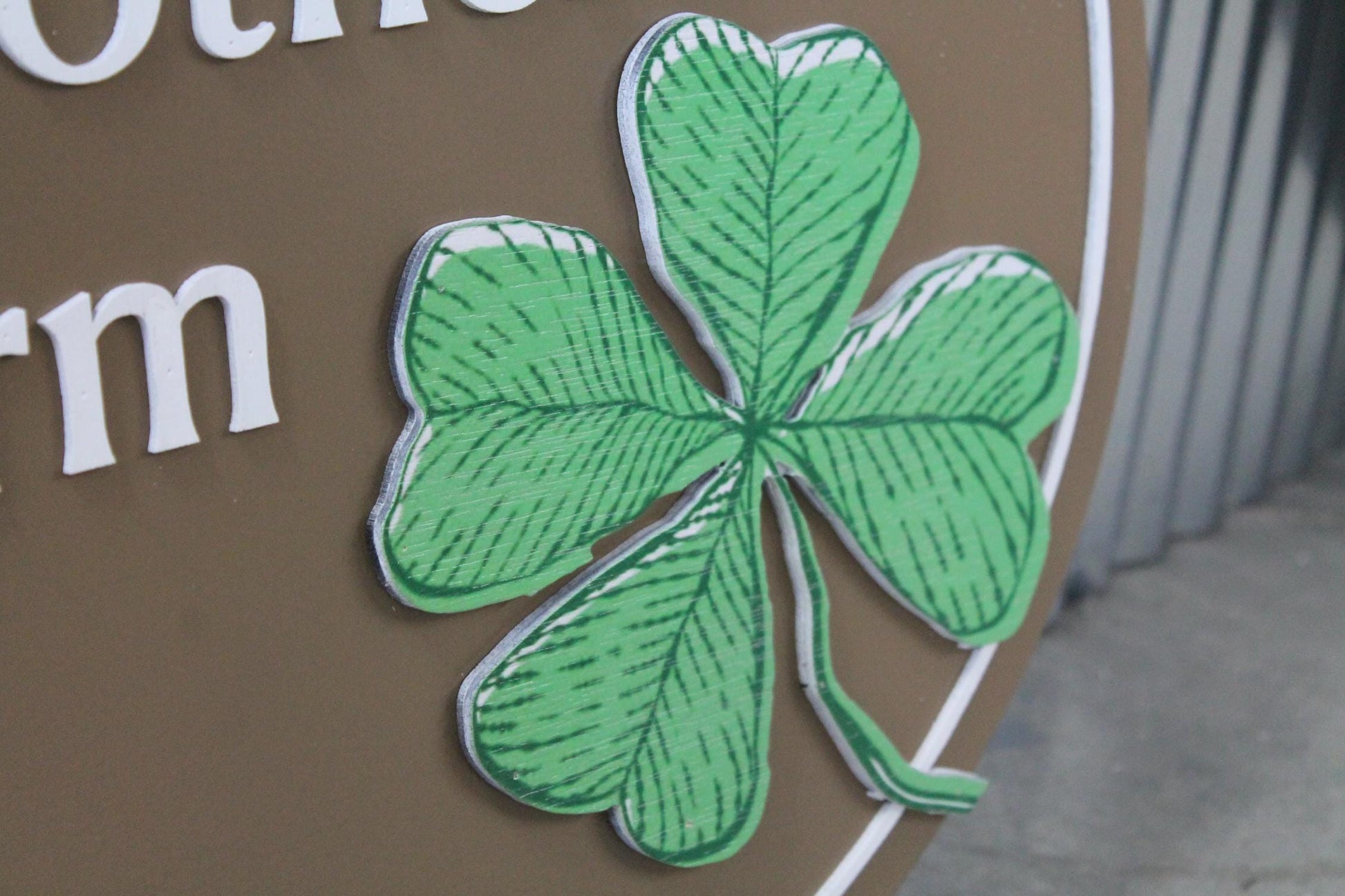 Handmade Custom Family Farm Wood Sign Your Logo Personalized Hanging Raised Letters Round Printed Image Shamrock St.Patrick Holiday Seasonal