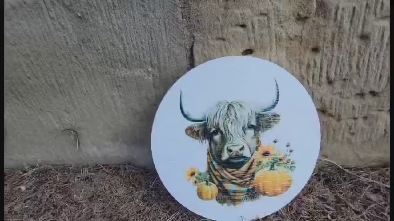 Cow Furry Highland Sign Printed Cow Lovers Porch Pumpkin Autumn Gourd PVC Weatherproof Ultraviolet Ink Doorhanger Outdoor Use