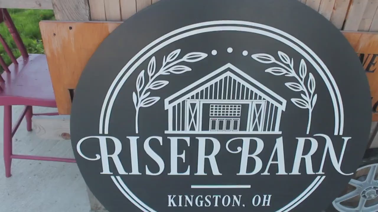 Raised Text Wedding Venue Sign • Custom 3D Barn or Event Sign • Rustic Round Ceremony Decor • Personalized Venue Name Sign