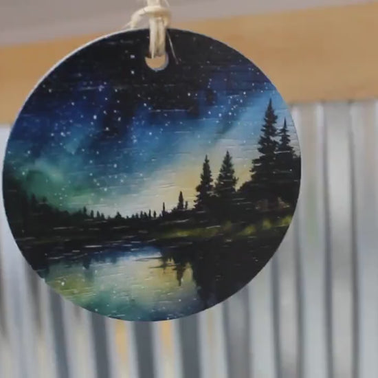 Aurora Borealis Wood Ornament – UV Printed Landscape Decor – Northern Lights Forest Scene Ornament – Rustic Nature Hanging Decoration