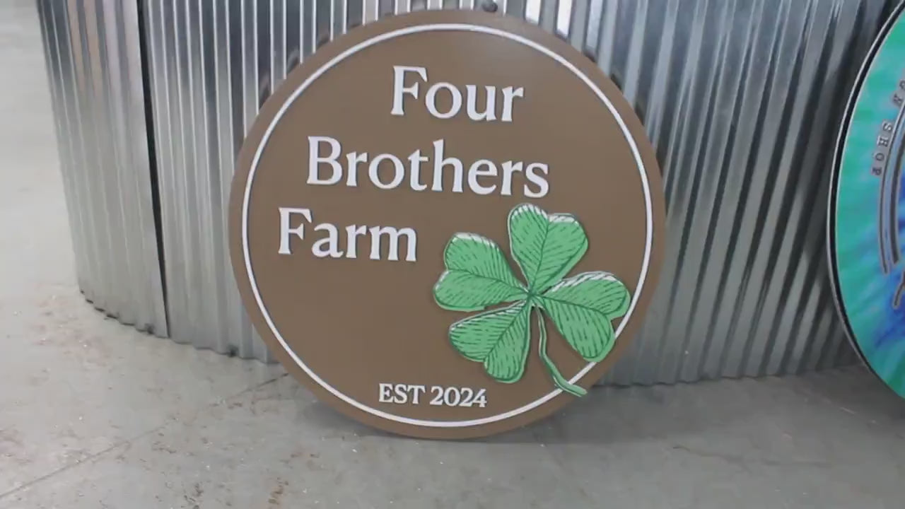 Handmade Custom Family Farm Wood Sign Your Logo Personalized Hanging Raised Letters Round Printed Image Shamrock St.Patrick Holiday Seasonal